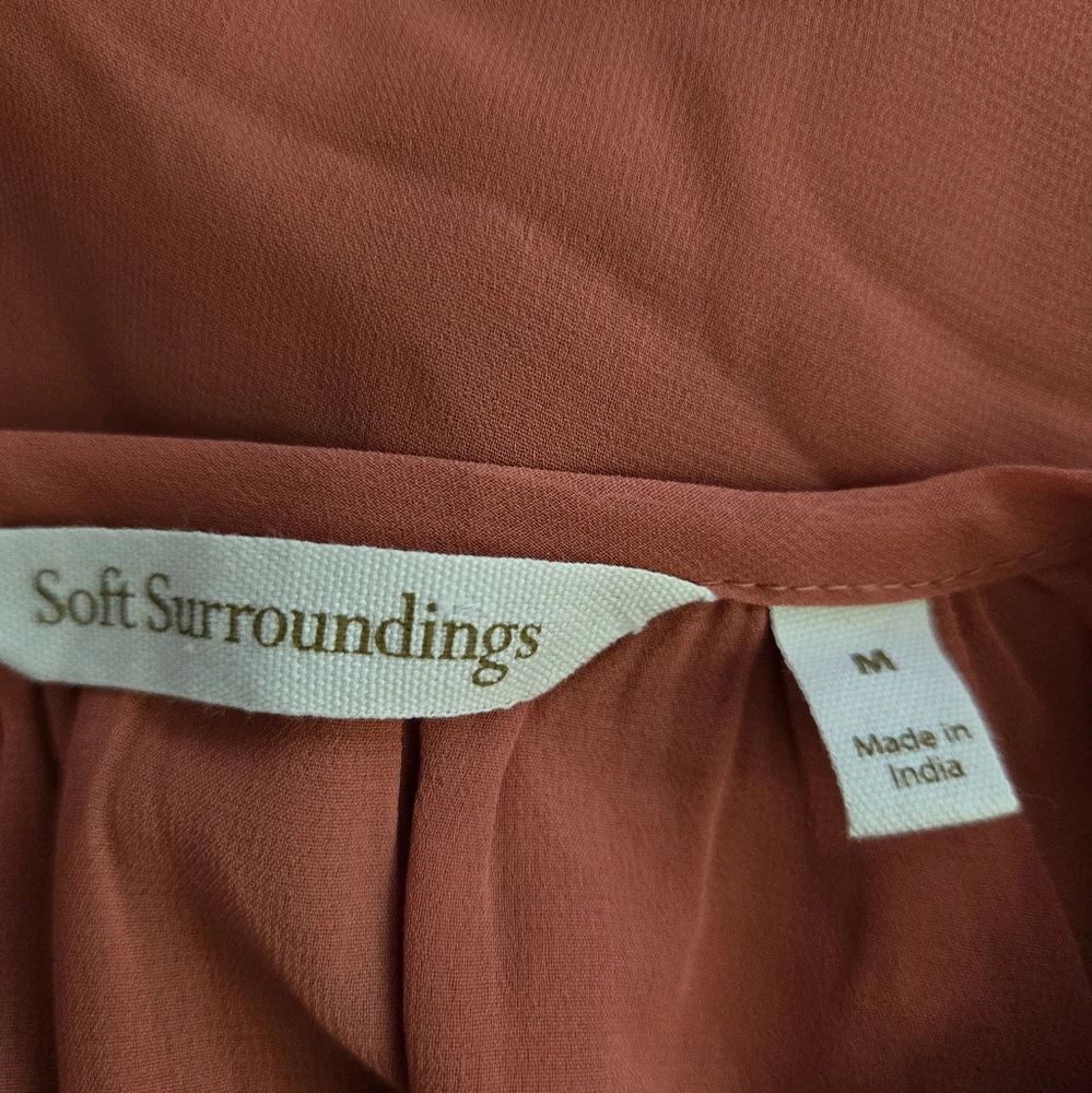 Soft Surroundings Size M Embroidered Coral 3/4 Sl Blouse With Scalloped Hem - Picture 3 of 10